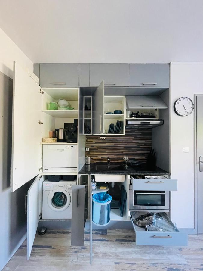 Dnn - Stylish Studio - Free Wifi, Netflix And Parking - Min Away To Basel And Airport - Dishwasher, Washing Machine Saint-Louis  Luaran gambar